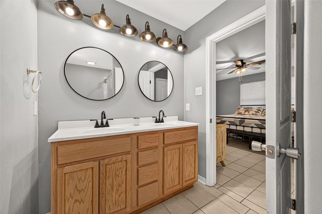 149 Hillside Drive, Liberty, TX 77575