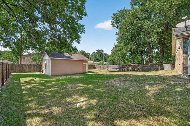 149 Hillside Drive, Liberty, TX 77575