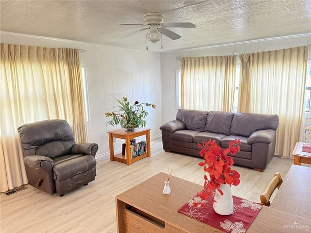 4901 Carnation Avenue, Mcallen, TX 78501