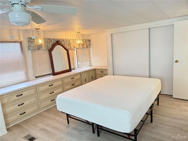 4901 Carnation Avenue, Mcallen, TX 78501