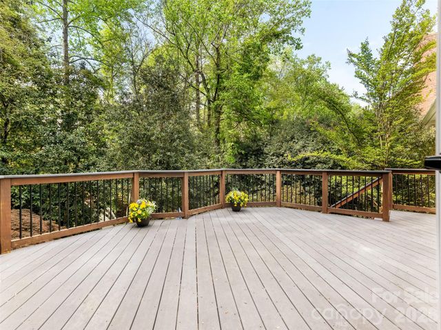 5239 Winding Brook Road, Charlotte, NC 28226
