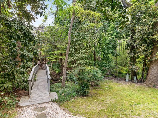 5239 Winding Brook Road, Charlotte, NC 28226