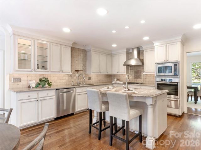 5239 Winding Brook Road, Charlotte, NC 28226