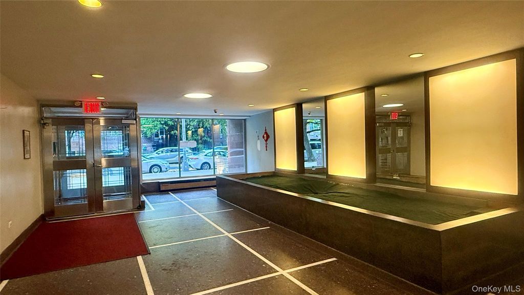 144-70 41st Avenue 6E, Flushing, NY 11355 — photo 3