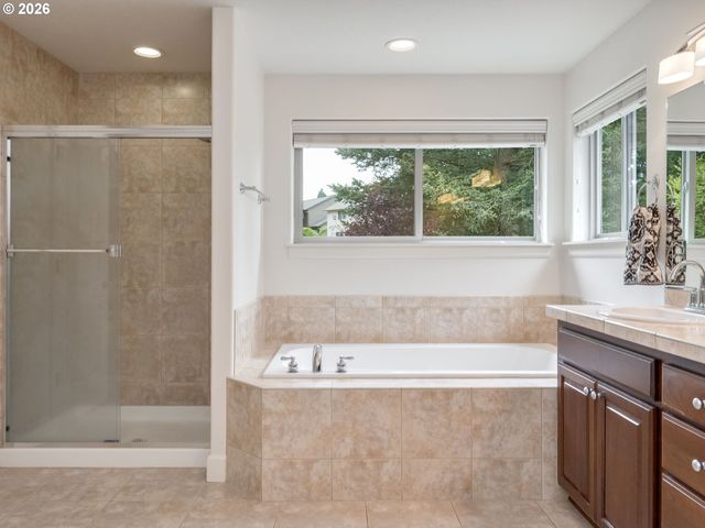 17511 Ne 34TH St, Vancouver, WA 98682