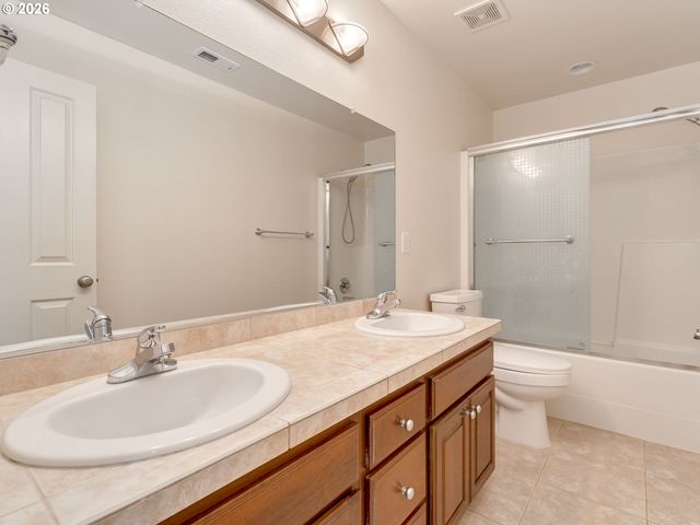 17511 Ne 34TH St, Vancouver, WA 98682