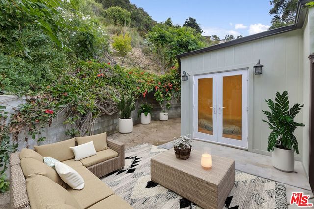 563 Canon View Trail, Topanga, CA 90290