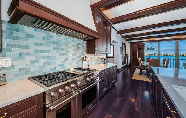 1403 PASS A GRILLE WAY, St Pete Beach, FL 33706