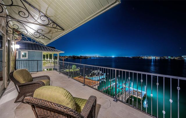 1403 PASS A GRILLE WAY, St Pete Beach, FL 33706