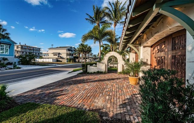 1403 PASS A GRILLE WAY, St Pete Beach, FL 33706