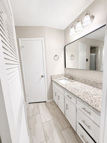 4110 Shamrock Drive, Arlington, TX 76016