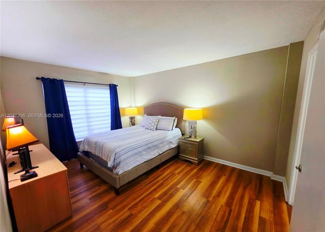 4164 Inverrary Dr 204, Lauderhill, FL 33319
