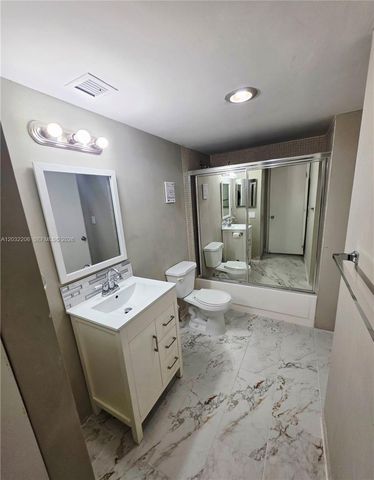 4164 Inverrary Dr 204, Lauderhill, FL 33319