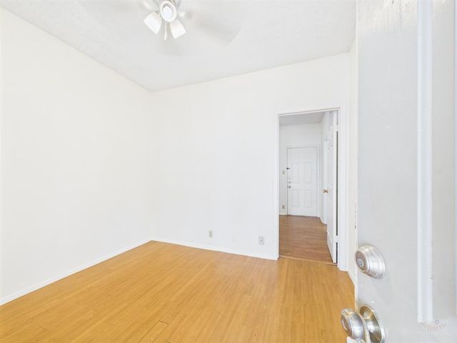 2604 Salado ST 204, Austin, TX 78705