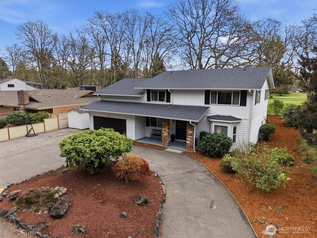 8410 Zircon Drive SW, Lakewood, WA 98498