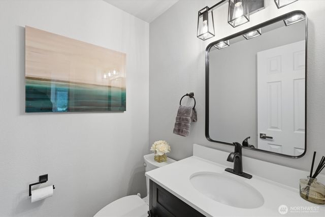 8410 Zircon Drive SW, Lakewood, WA 98498