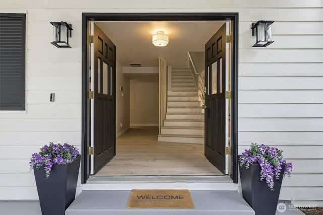 8410 Zircon Drive SW, Lakewood, WA 98498