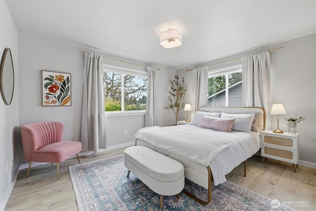 8410 Zircon Drive SW, Lakewood, WA 98498