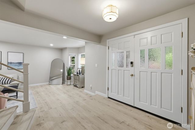 8410 Zircon Drive SW, Lakewood, WA 98498