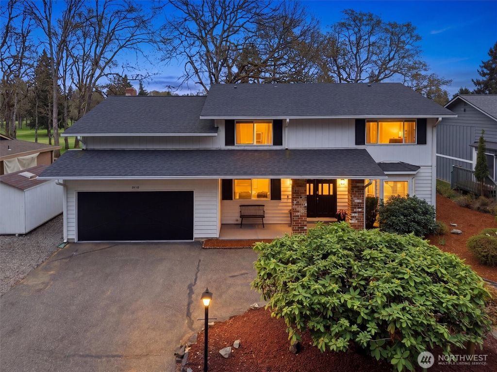 8410 Zircon Drive SW, Lakewood, WA 98498