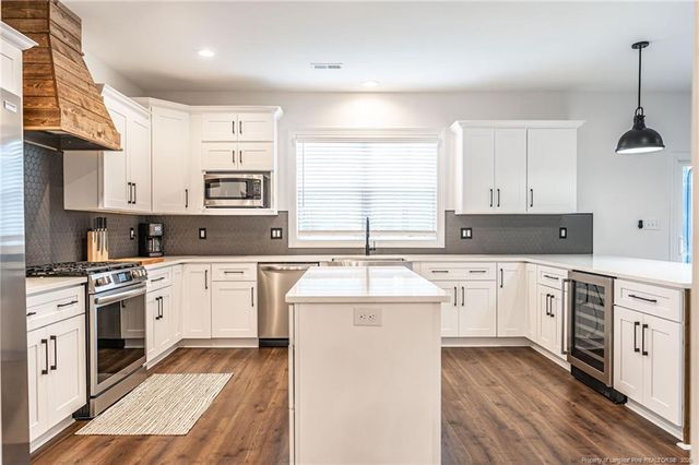 29961 Loblolly Court, Wagram, NC 28396