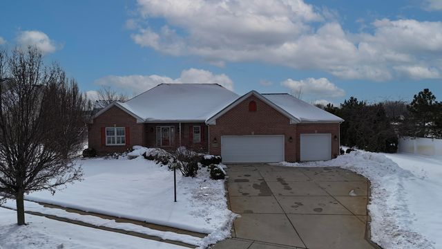 10198 California Street, Crown Point, IN 46307