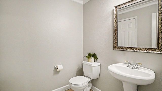 13026 Skyview Bend Drive, Houston, TX 77047