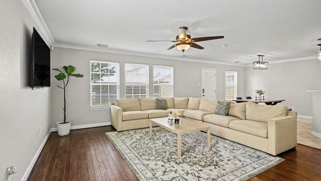 13026 Skyview Bend Drive, Houston, TX 77047