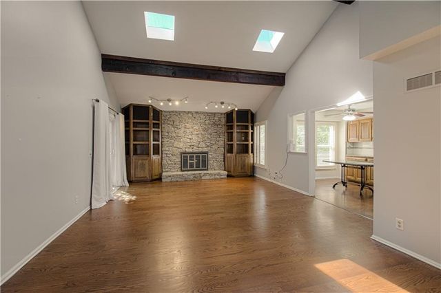525 E 129th Terrace, Kansas City, MO 64145