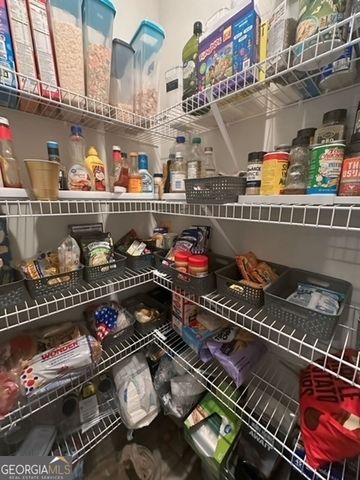 283 Osier Drive, Mcdonough, GA 30252