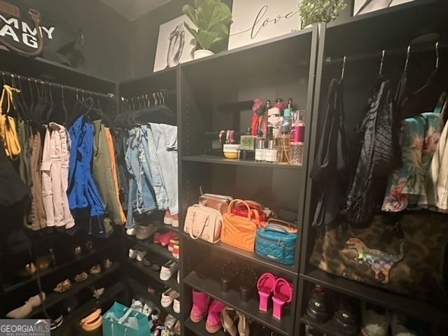 283 Osier Drive, Mcdonough, GA 30252