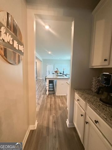 283 Osier Drive, Mcdonough, GA 30252