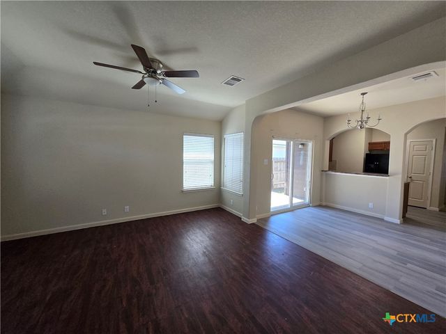 3428 Zachary Street, Seguin, TX 78155