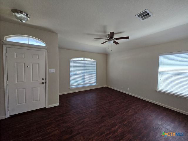 3428 Zachary Street, Seguin, TX 78155