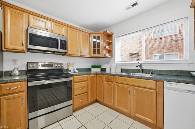 1138 Hillside AVE, Norfolk, VA 23503