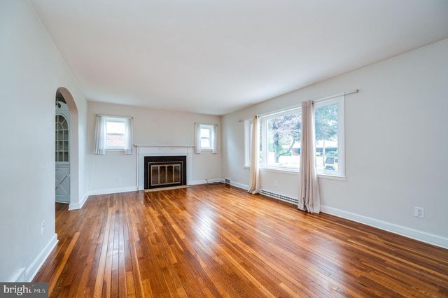 118 EMERALD AVE, Reading, PA 19606
