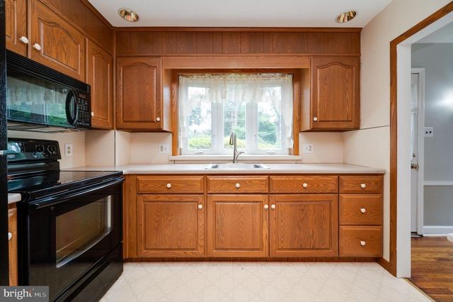 118 EMERALD AVE, Reading, PA 19606