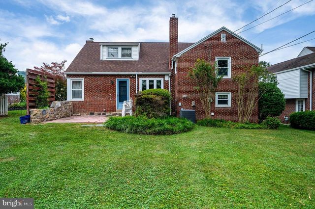 118 EMERALD AVE, Reading, PA 19606