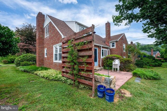 118 EMERALD AVE, Reading, PA 19606