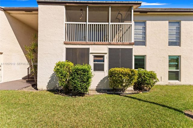 452 N Laurel Dr 1503, Margate, FL 33063