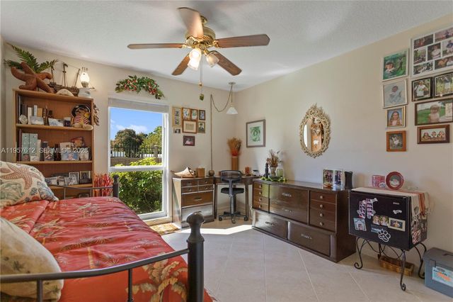 452 N Laurel Dr 1503, Margate, FL 33063