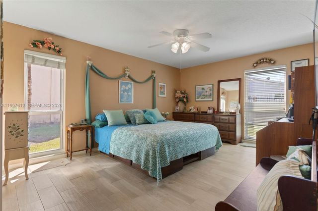 452 N Laurel Dr 1503, Margate, FL 33063