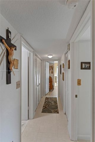 452 N Laurel Dr 1503, Margate, FL 33063