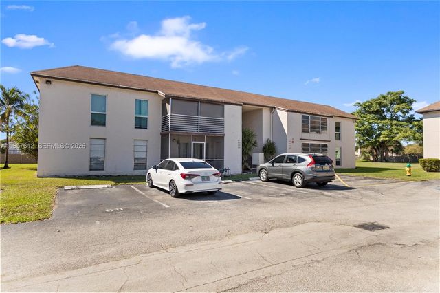 452 N Laurel Dr 1503, Margate, FL 33063