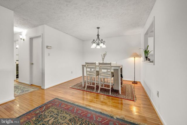 10147 OAKTON TERRACE RD, Oakton, VA 22124