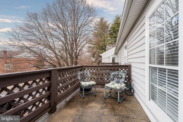 10147 OAKTON TERRACE RD, Oakton, VA 22124