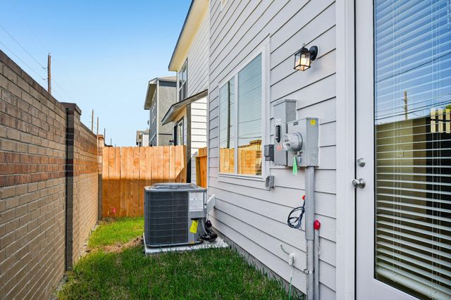 10016 Rustic Charm Street, Houston, TX 77080