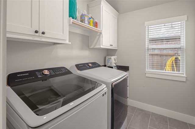 28 E Loveland Loop, Farmington, AR 72730