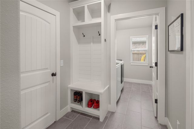 28 E Loveland Loop, Farmington, AR 72730