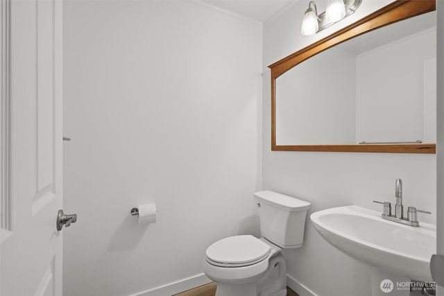 8703 NE 144th Court, Kirkland, WA 98034